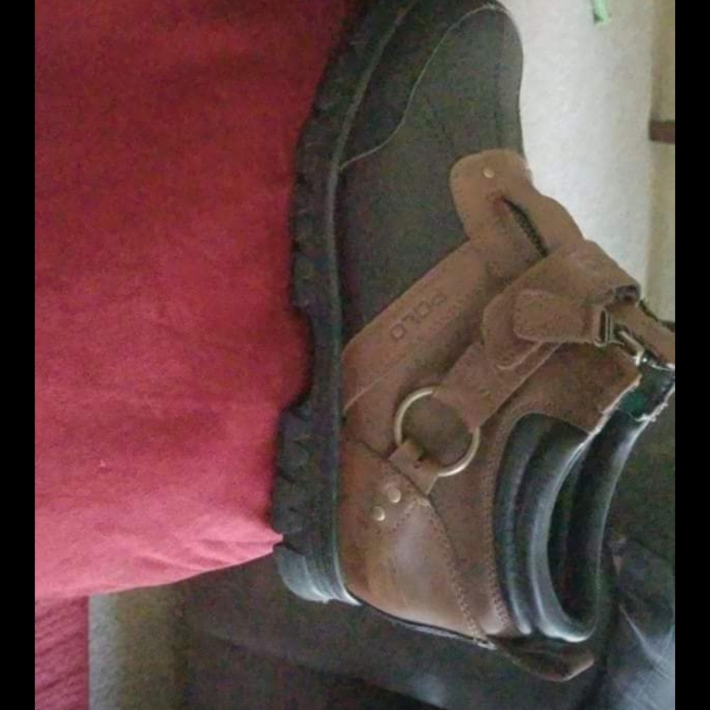 Polo boots